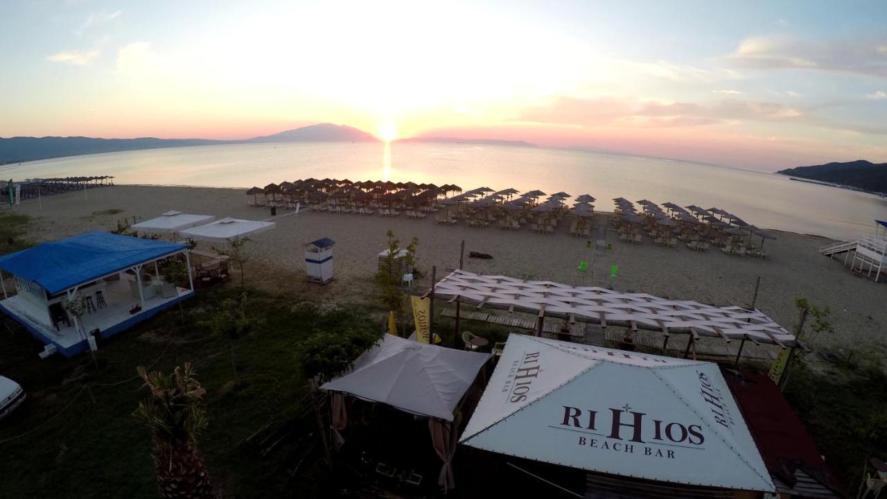 Rihios Hotel Stavros  Eksteriør bilde