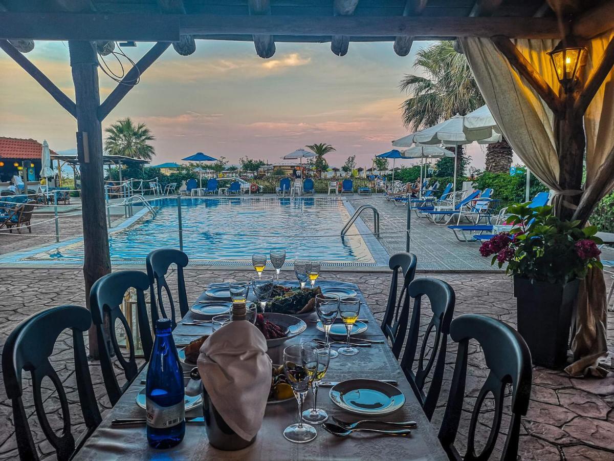 Rihios Hotel Stavros  Eksteriør bilde